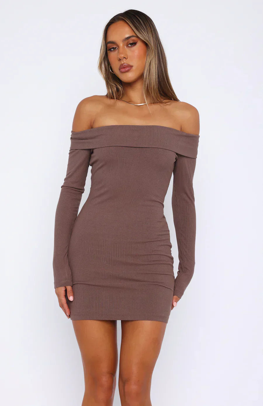 Catarina - Vestido Elegancia Audaz